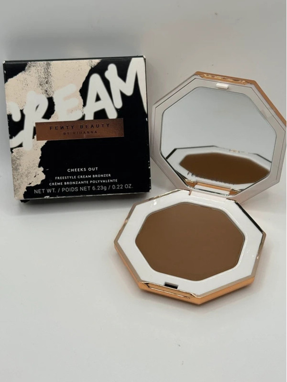 Fenty Beauty Cheeks Out Freestyle Cream Bronzer 05 Teddy